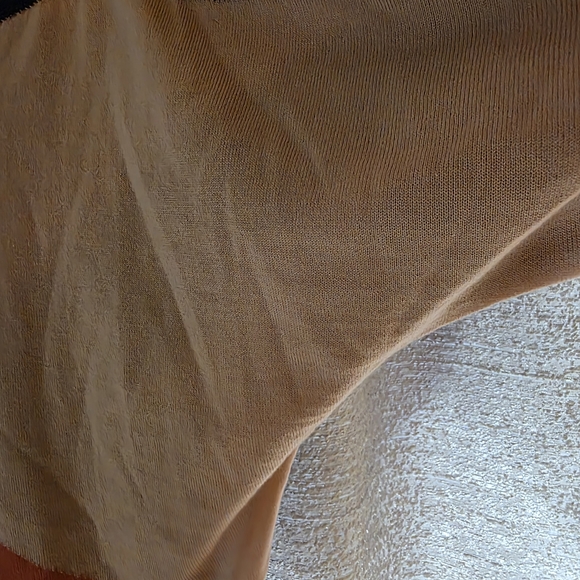 Escada Black, Tan, and SalmonSweater - Picture 4 of 6